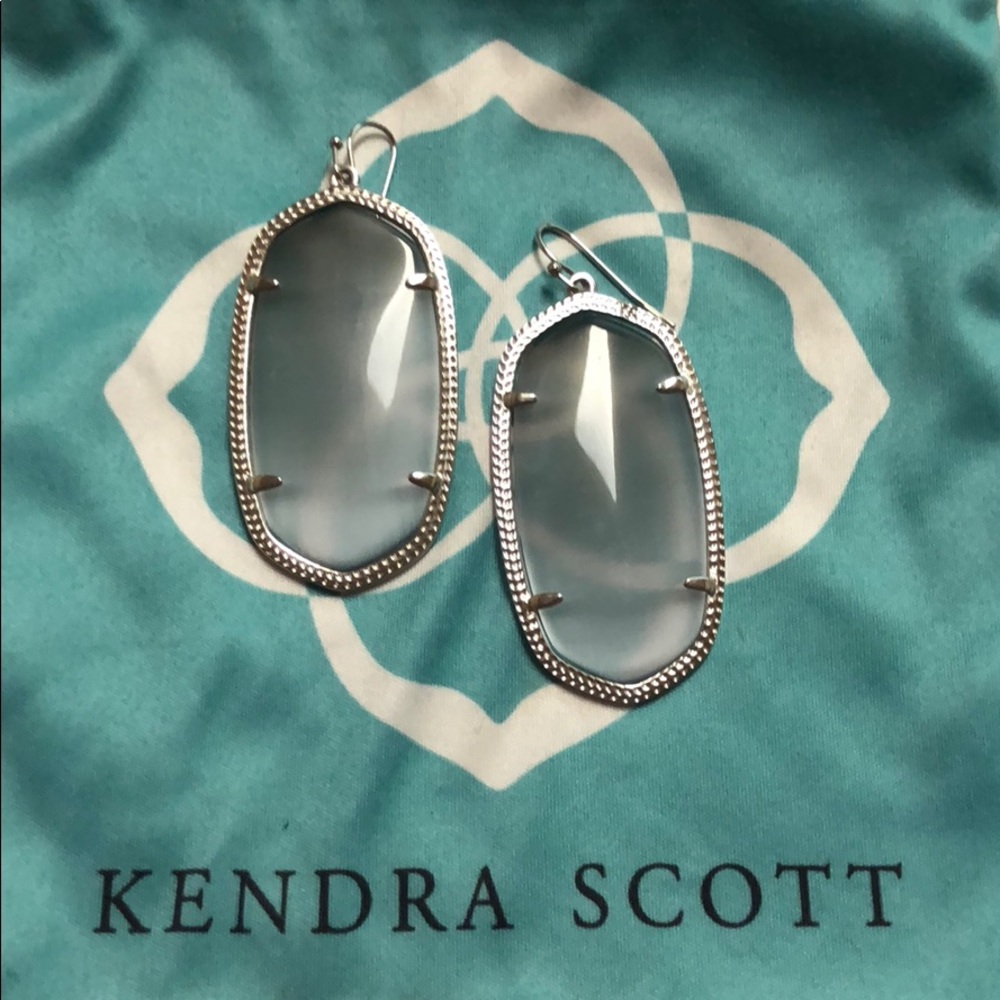 Kendra Scott Danielle earrings